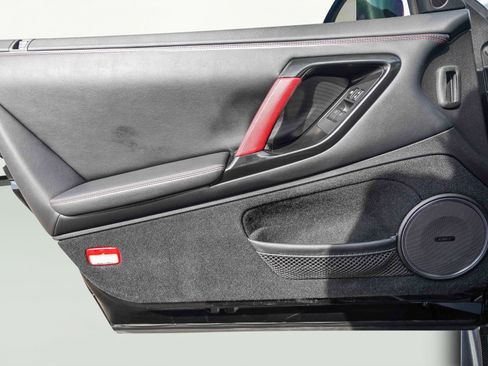 Used 2018 Nissan GT-R NISMO image 67