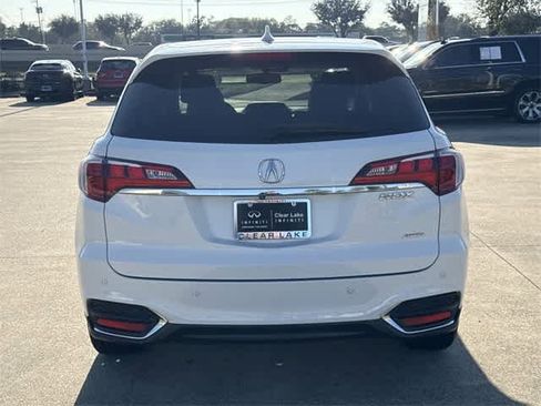 Used 2017 Acura RDX AWD w/ Advance Package image 4