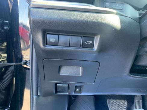 Used 2024 Toyota Grand Highlander AWD image 31