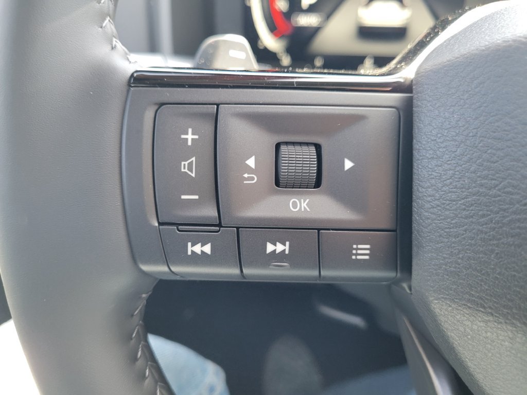 New 2026 Nissan Rogue Platinum w/ Platinum Premium Package AWD/4WD image 17