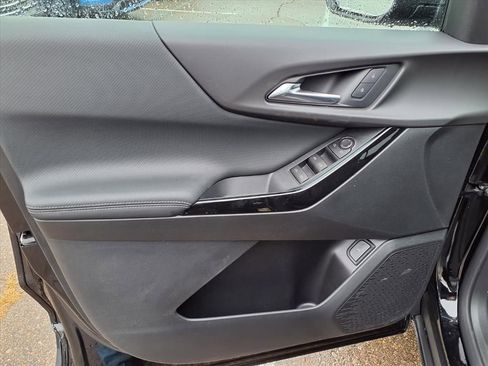 New 2026 Chevrolet Equinox LT image 12