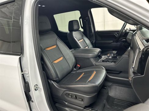 Used 2023 GMC Sierra 1500 AT4 w/ AT4 Premium Package image 22