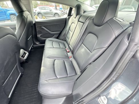 Used 2021 Tesla Model 3 Long Range image 21