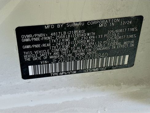 Used 2025 Subaru Crosstrek 2.0i Premium image 12