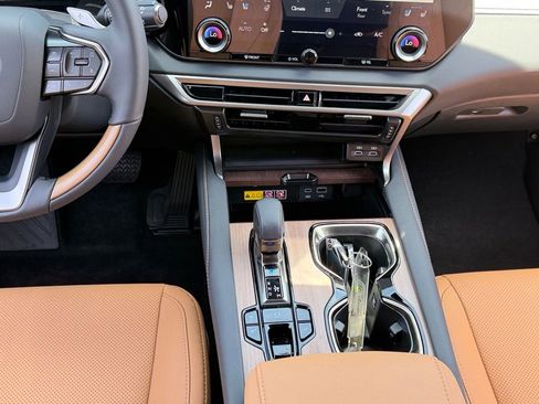 New 2026 Lexus RX 350 Premium AWD/4WD image 10