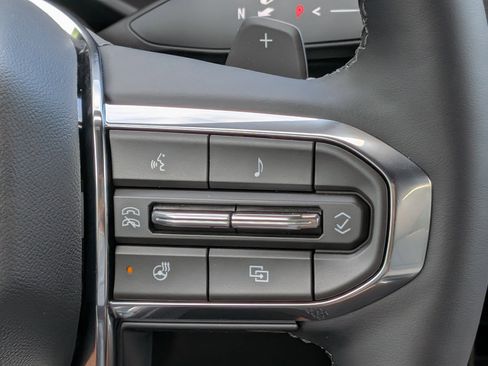 New 2026 GMC Acadia Elevation FWD image 25