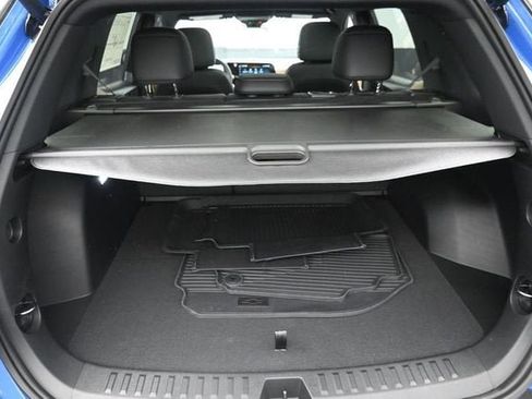 New 2026 Chevrolet Equinox ACTIV w/ Convenience Package III FWD image 35