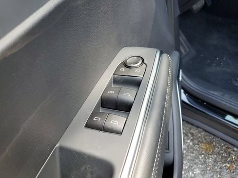 New 2026 GMC Acadia Elevation w/ Elevation Premium Package FWD image 18