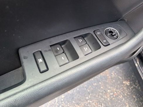 Used 2019 Hyundai Sonata Limited FWD image 15