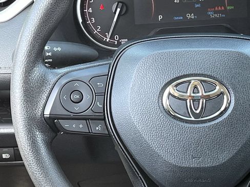 Used 2024 Toyota RAV4 XLE FWD image 12