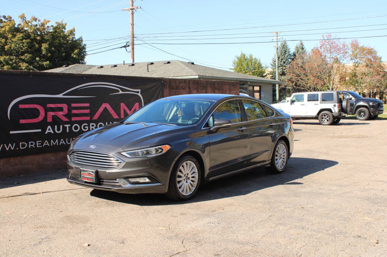Used 2017 Ford Fusion Titanium FWD image 1