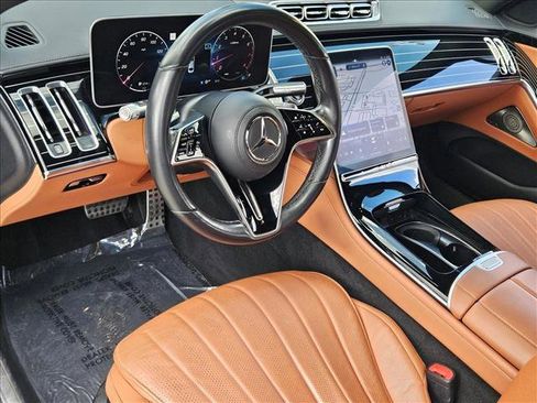 Used 2023 Mercedes-Benz S 500 S 500 image 10