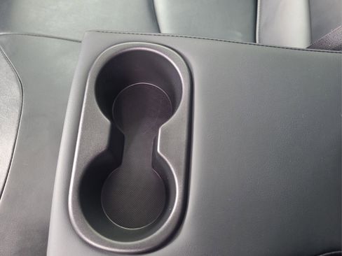 Certified 2022 Toyota Prius XLE w/ Premium Convenience Package image 11