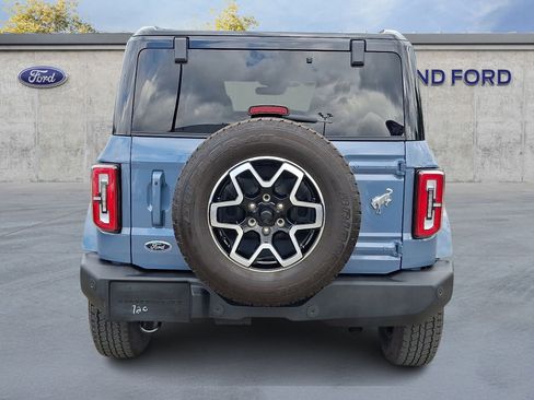 Used 2025 Ford Bronco Outer Banks AWD/4WD image 5