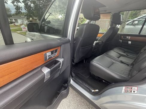 Used 2011 Land Rover LR4 HSE image 14