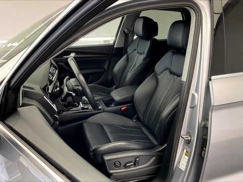 Used 2024 Audi Q5 2.0T Premium Plus AWD/4WD image 17