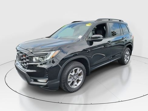 Certified 2023 Honda Passport TrailSport image 33