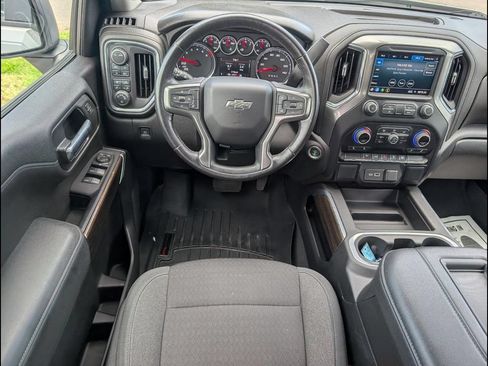 Used 2021 Chevrolet Silverado 1500 RST w/ Redline Edition AWD/4WD image 11