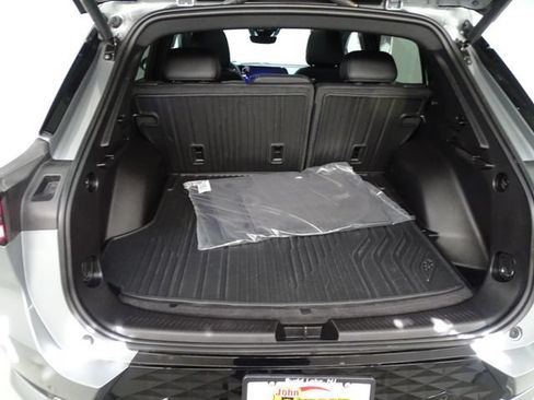 Used 2025 Chevrolet Equinox EV RS w/ Convenience Package II AWD/4WD image 20