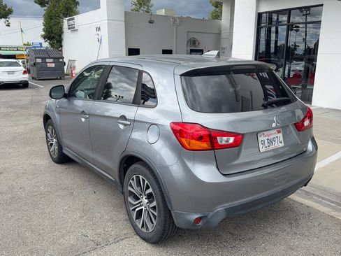 Used 2017 Mitsubishi Outlander Sport ES image 4