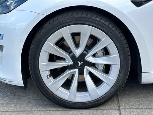 Used 2021 Tesla Model 3 Long Range AWD/4WD image 23