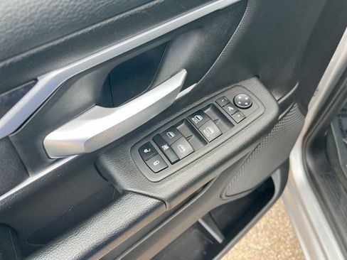 Used 2023 RAM 1500 Big Horn AWD/4WD image 17