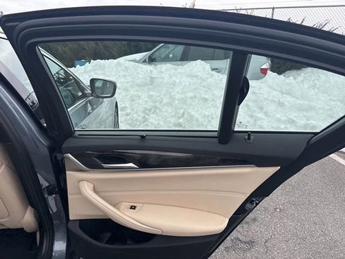 Used 2019 BMW 540i xDrive w/ Executive Package image 12