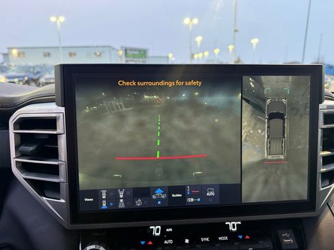 Used 2025 Toyota Tundra Platinum image 20