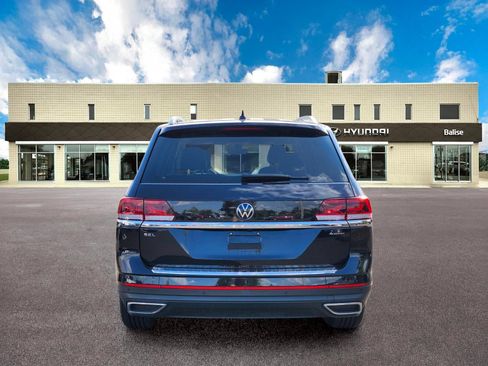 Used 2023 Volkswagen Atlas SEL AWD/4WD image 4