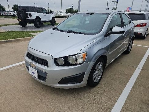 Used 2013 Chevrolet Sonic LT FWD image 5