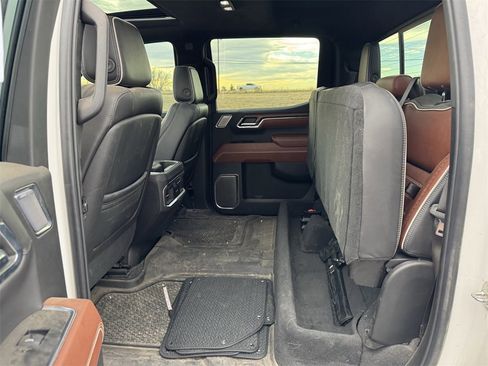 Used 2023 GMC Sierra 1500 Denali Ultimate image 10