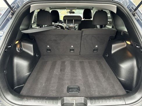 Used 2019 Jeep Cherokee Latitude w/ Popular Appearance Group image 18