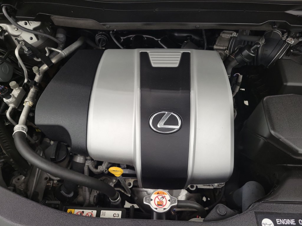 Used 2018 Lexus RX 350L AWD image 9