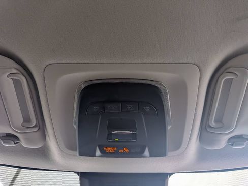 Used 2025 Toyota Corolla LE FWD image 24