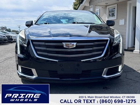 Used 2019 Cadillac XTS Luxury FWD image 2