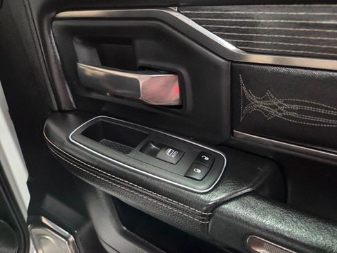 Used 2019 RAM 2500 Limited image 36