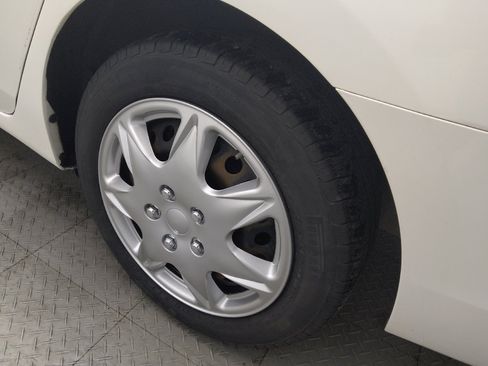Used 2019 Nissan Sentra S FWD image 31