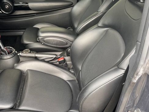 Used 2015 MINI Cooper S image 13