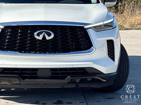 Certified 2023 INFINITI QX60 Luxe w/ Cargo Package image 9