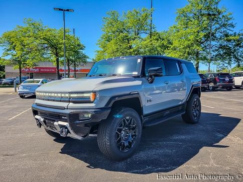 New 2026 GMC Hummer EV SUV w/ LPO, Dark Essentials Package AWD/4WD image 4
