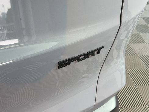 Used 2024 Honda CR-V Sport image 16