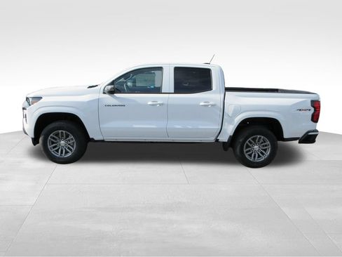 New 2026 Chevrolet Colorado LT w/ Advanced Trailering Package AWD/4WD image 2