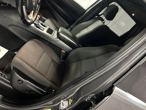 Used 2021 Jeep Grand Cherokee Laredo AWD/4WD image 11