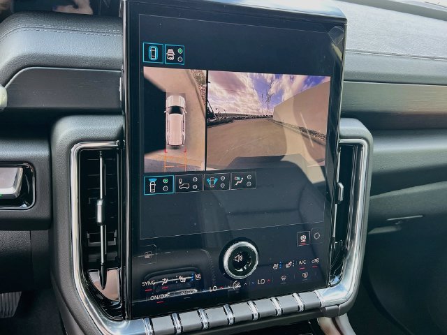 New 2027 GMC Yukon Denali w/ Sun & Power Step Package RWD image 9