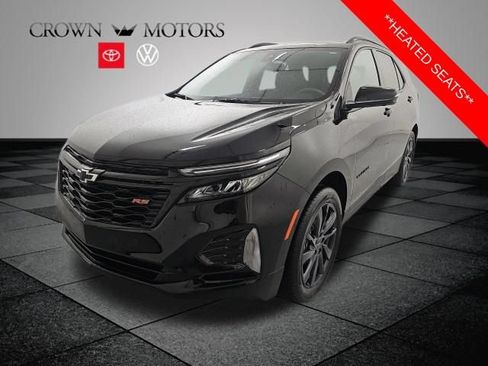 Used 2024 Chevrolet Equinox RS AWD/4WD image 3
