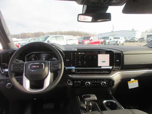New 2026 GMC Sierra 1500 SLT w/ SLT Premium Plus Package image 17