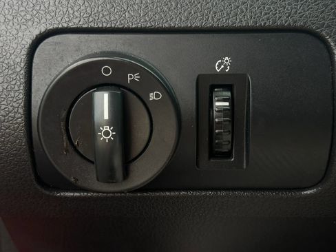 Used 2007 Ford Mustang Premium RWD image 41