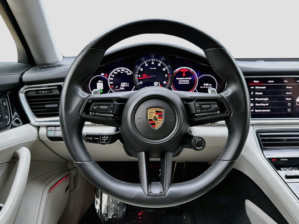 Certified 2022 Porsche Panamera 4S w/ Premium Package AWD/4WD image 11