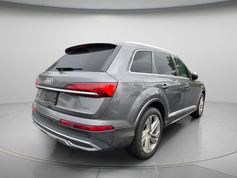Used 2023 Audi Q7 2.0T Premium Plus w/ Premium Plus Package AWD/4WD image 5