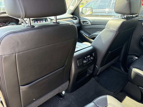 Used 2017 GMC Yukon XL Denali w/ Open Road Package image 29